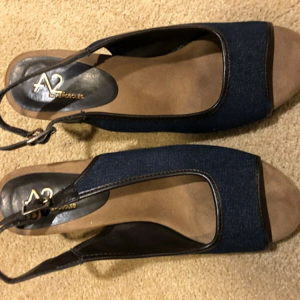 Denim Chocolate Trimmed Cute Pump Shoes